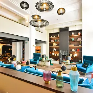 La Port D'antibes & Hotell